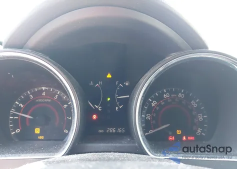 2010 Toyota Highlander Se V6 z USA, uszkodzony, nr VIN 5TDKK3EH4AS010497